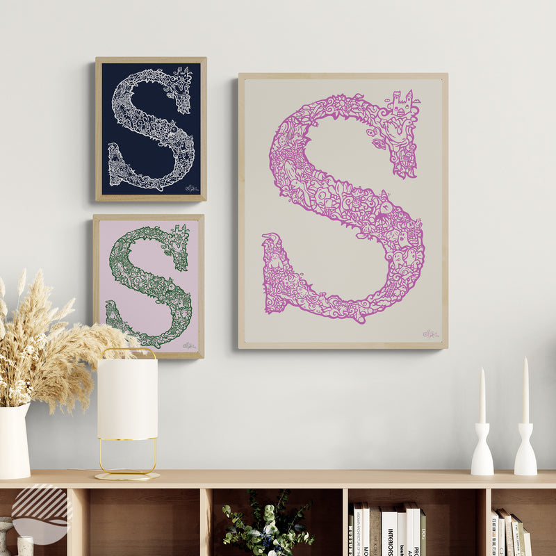 S i Dansk udgave af Alpe  - mockup hallway i 3 udgaver